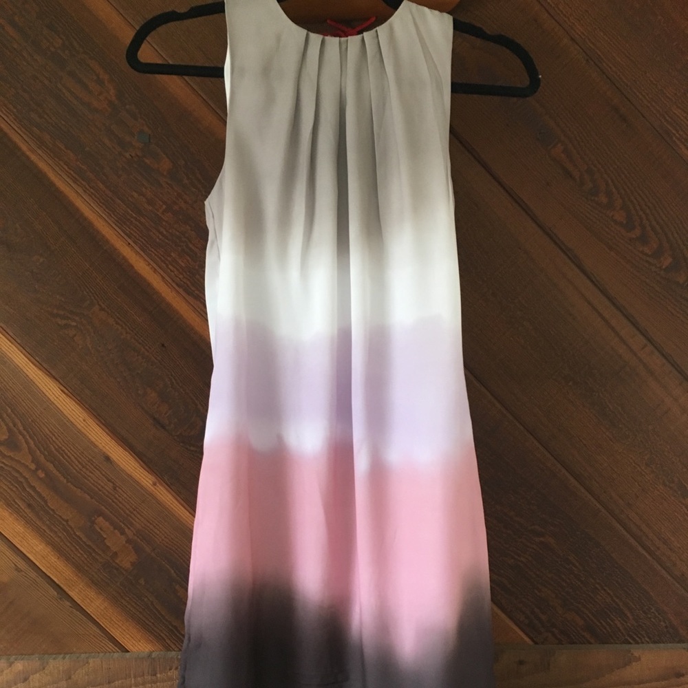 Beautiful ombre sleeveless shift dress